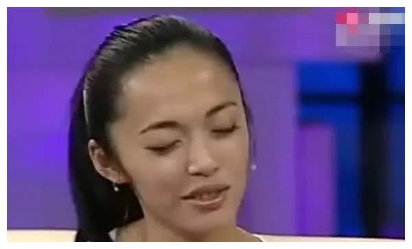 成都市胜西小学举行首届华服节‘太阳成集团tyc7111cc’(图1) 太阳成集团tyc7111cc