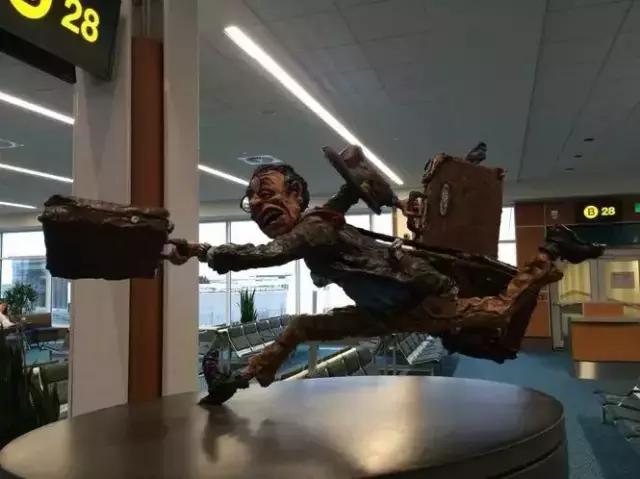 太阳成集团tyc7111cc-全国职业院校教学管理50强案例报告之三十九 山东省潍坊商业学校(图1) 太阳成集团tyc7111cc