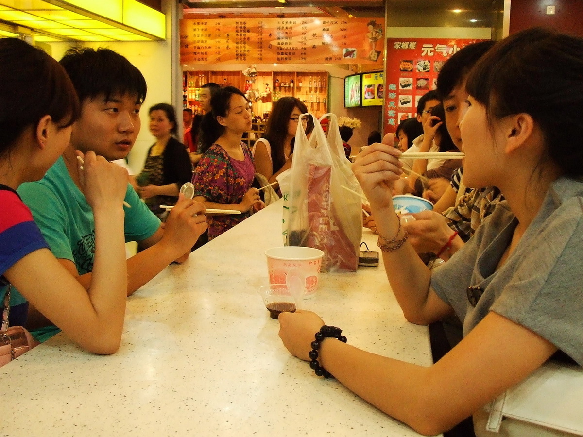 太阳成集团tyc7111cc|八成家长支持受欺负的孩子以暴制暴 暴力万岁?(图3) 太阳成集团tyc7111cc