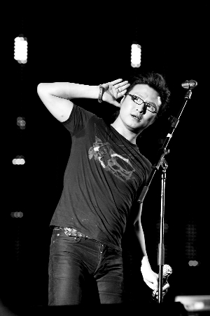 春风化雨师恩难忘芳草小学开展教师节感恩活动_太阳成集团tyc7111cc(图1) 太阳成集团tyc7111cc