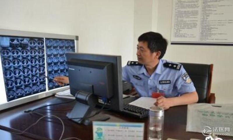 访黑龙江工商职业技术学院党委书记冯玉龙_太阳成集团tyc7111cc(图1) 太阳成集团tyc7111cc