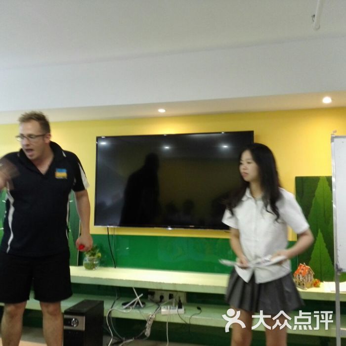 太阳成集团tyc7111cc_内蒙古职业教育活动周拉开帷幕(图2) 太阳成集团tyc7111cc