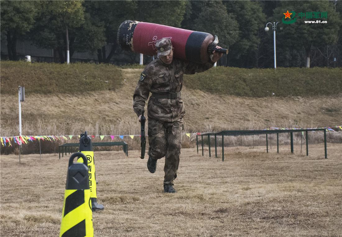 DNF官微谈假猪套天下第一 假猪套事件是什么_太阳成集团tyc7111cc(图3) 太阳成集团tyc7111cc